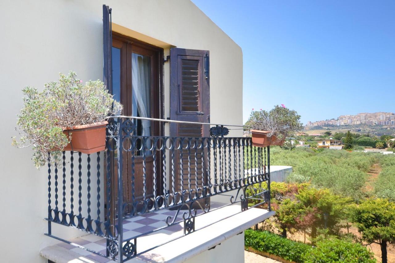 Hotel Foresteria Baglio Della Luna Agrigento Luaran gambar