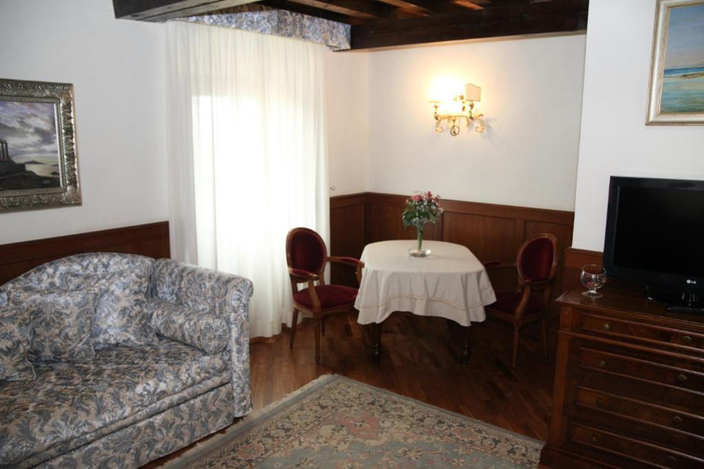 Hotel Foresteria Baglio Della Luna Agrigento Luaran gambar